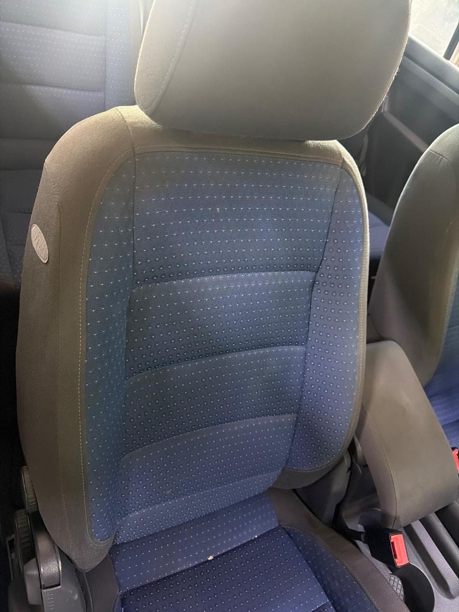 Scaun fata pasager dreapta cu incalzire VOLKSWAGEN TOURAN 1T1, 1T2 2003 - 2010 2.0 TDI 16V BKD