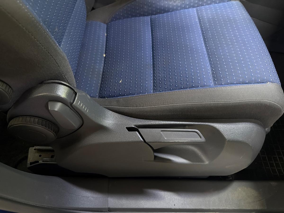 Scaun fata pasager dreapta cu incalzire VOLKSWAGEN TOURAN 1T1, 1T2 2003 - 2010 2.0 TDI 16V BKD
