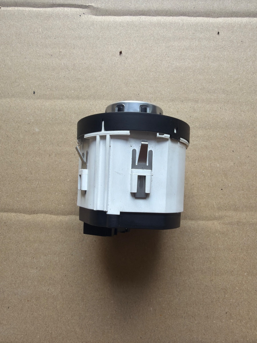 Comutator reglaj inaltime/mod suspensie VOLKSWAGEN TOUAREG 7LA, 7L6, 7L7 2002 - 2013 3.0 V6 TDI BKS, CATA 7L6927135E