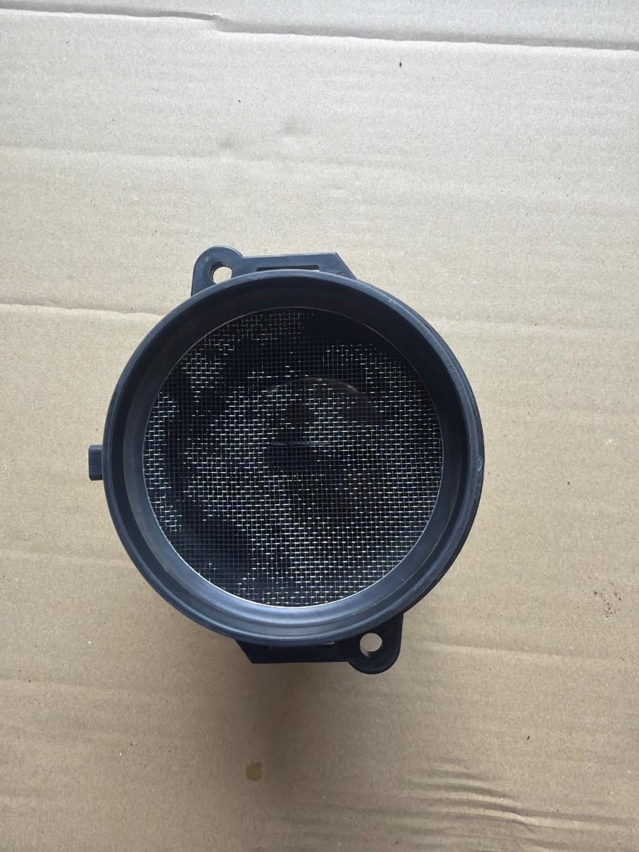 Debitmetru VOLKSWAGEN TOUAREG 7LA, 7L6, 7L7 2002 - 2013 3.0 V6 TDI BKS, CATA 059906461K