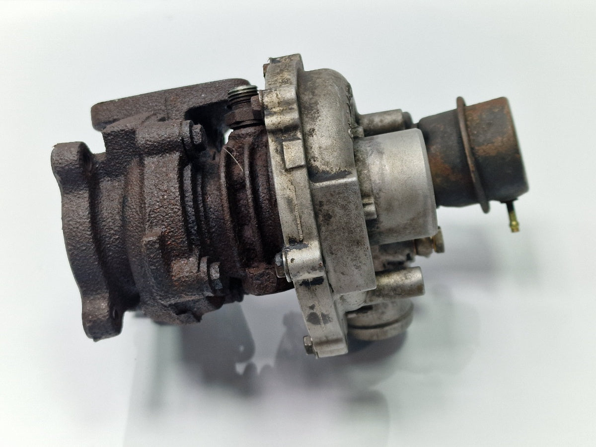 Turbina VOLKSWAGEN POLO 9N_ 2001 - 2012 1.4 TDI AMF, BAY 045145701