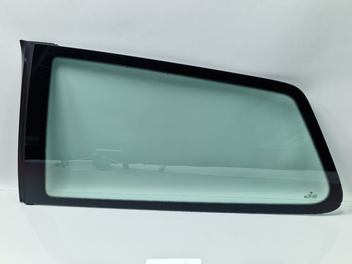 Geam fix stanga spate VOLKSWAGEN POLO 9N_ 2001 - 2012 1.4 TDI AMF, BAY 6Q3845041