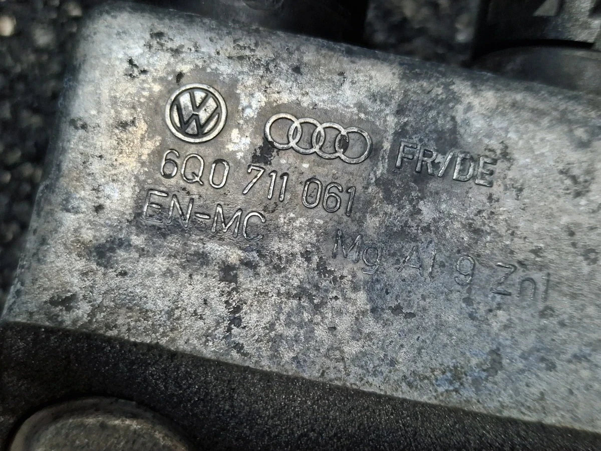 Timonerie VOLKSWAGEN POLO 9N_ 2001 - 2012 1.4 TDI AMF, BAY 6Q0711061
