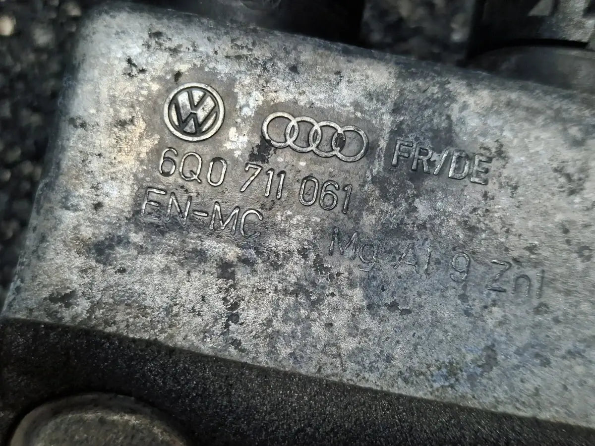 Timonerie VOLKSWAGEN POLO 9N_ 2001 - 2012 1.4 TDI AMF, BAY 6Q0711061