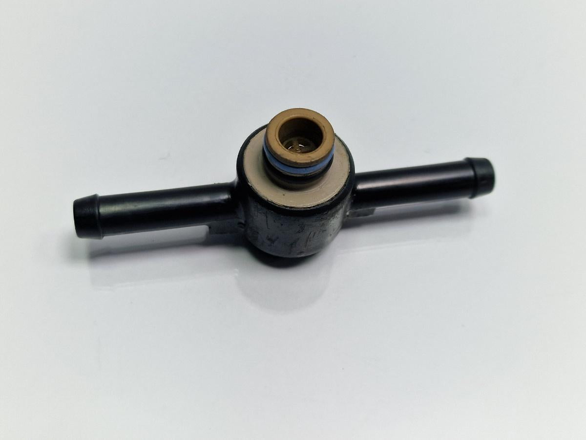 Supapa rezervor combustibil VOLKSWAGEN POLO 9N_ 2001 - 2012 1.4 TDI AMF, BAY 1J0127247C