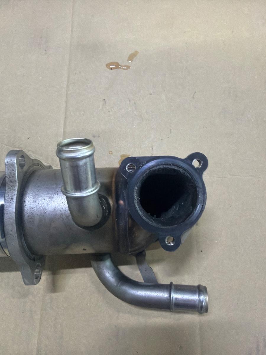 Racitor gaze AUDI A6 IV Avant 4G5, C7, 4GD 2011 - 2018 2.0 TDI CSUD, DDCB 04L131512A