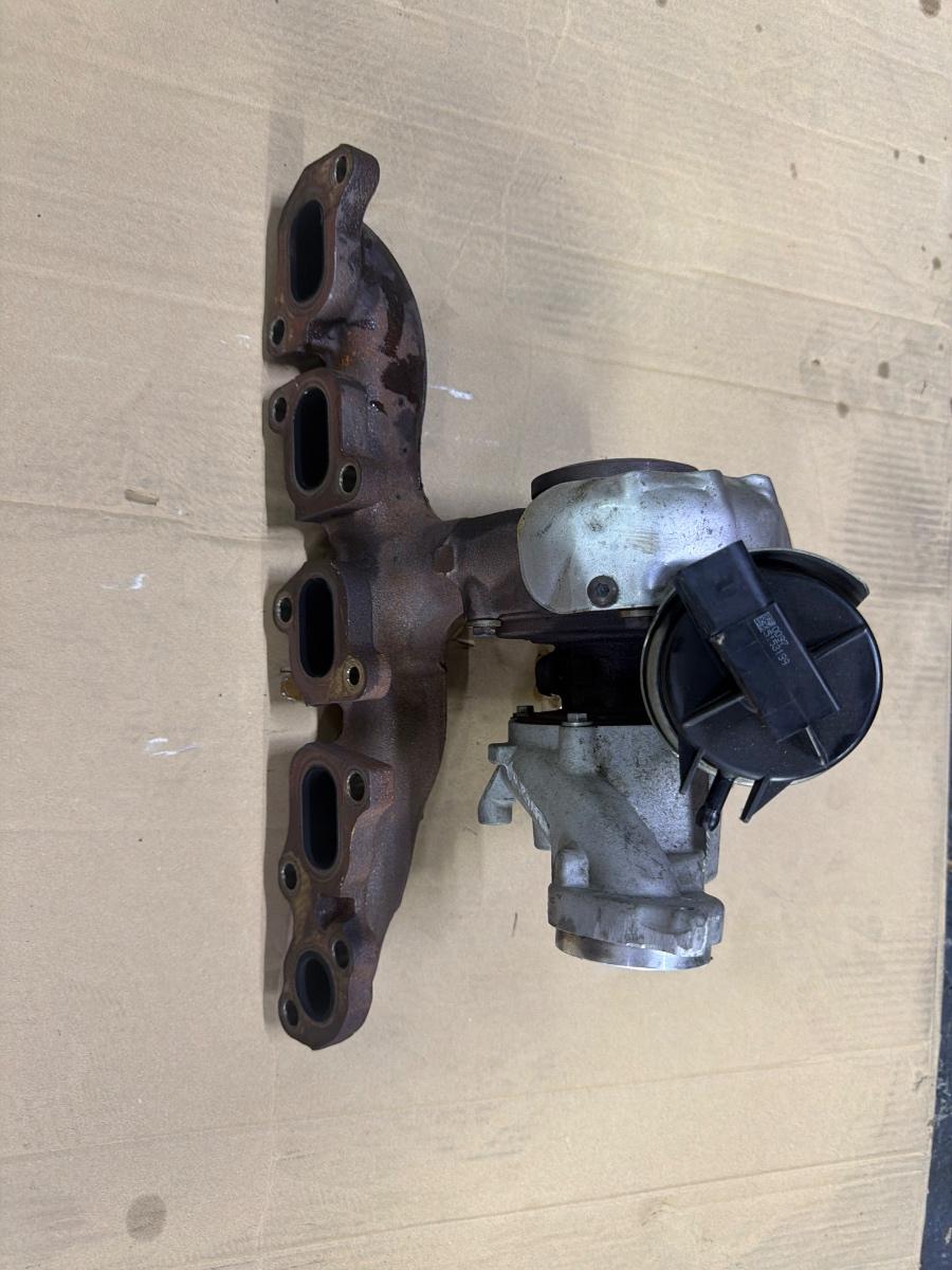 Turbina AUDI A6 IV Avant 4G5, C7, 4GD 2011 - 2018 2.0 TDI CSUD, DDCB 04L253019A