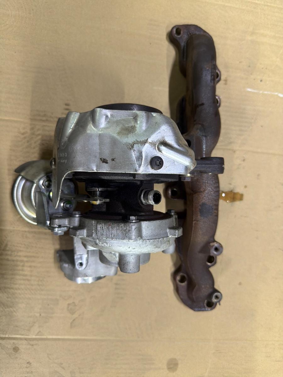 Turbina AUDI A6 IV Avant 4G5, C7, 4GD 2011 - 2018 2.0 TDI CSUD, DDCB 04L253019A