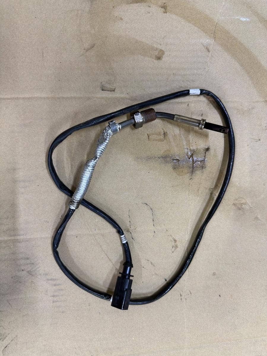 Senzor de temperatura gaze de esapament AUDI A6 IV Avant 4G5, C7, 4GD 2011 - 2018 2.0 TDI CSUD, DDCB 04L906088EQ