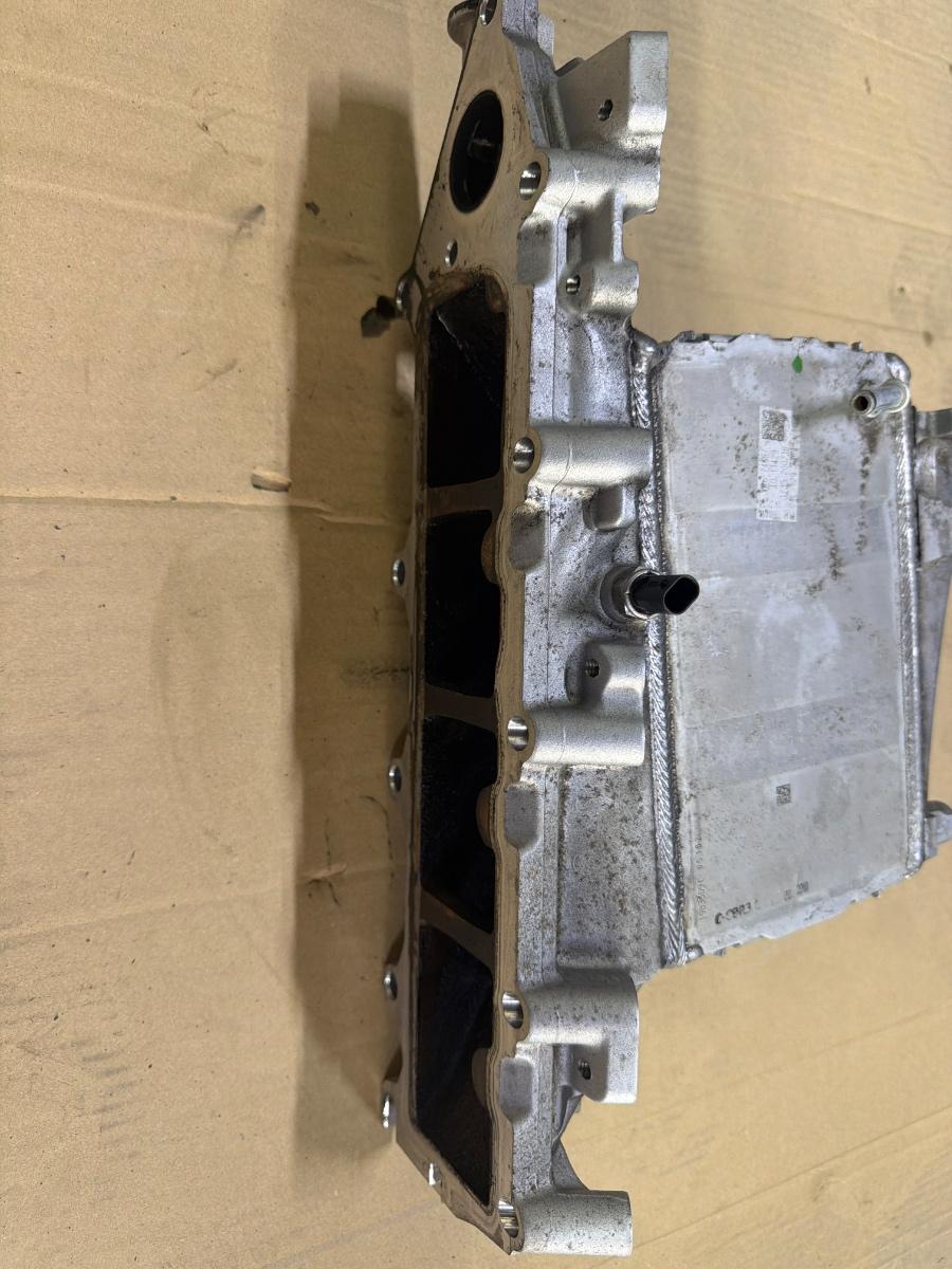 Radiator intercooler galerie AUDI A6 IV Avant 4G5, C7, 4GD 2011 - 2018 2.0 TDI CSUD, DDCB 04L129766AS