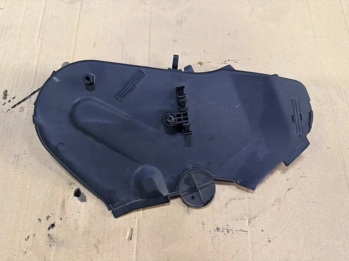 Carcasa curea de distributie AUDI A6 IV Avant 4G5, C7, 4GD 2011 - 2018 2.0 TDI CSUD, DDCB