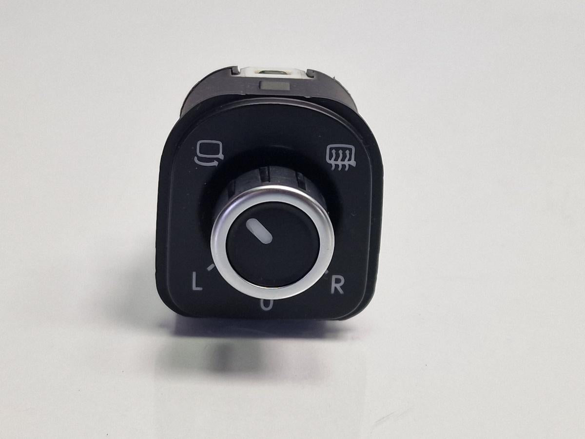 Buton reglaj oglinzi VOLKSWAGEN TIGUAN 5N_ 2013 2.0 TDI CFFB 103KW|140HP 2013