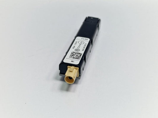 Amplificator antena VOLKSWAGEN TIGUAN 5N_ 2007 -> 2.0 TDI CBAB, CFFB 5N0035552K