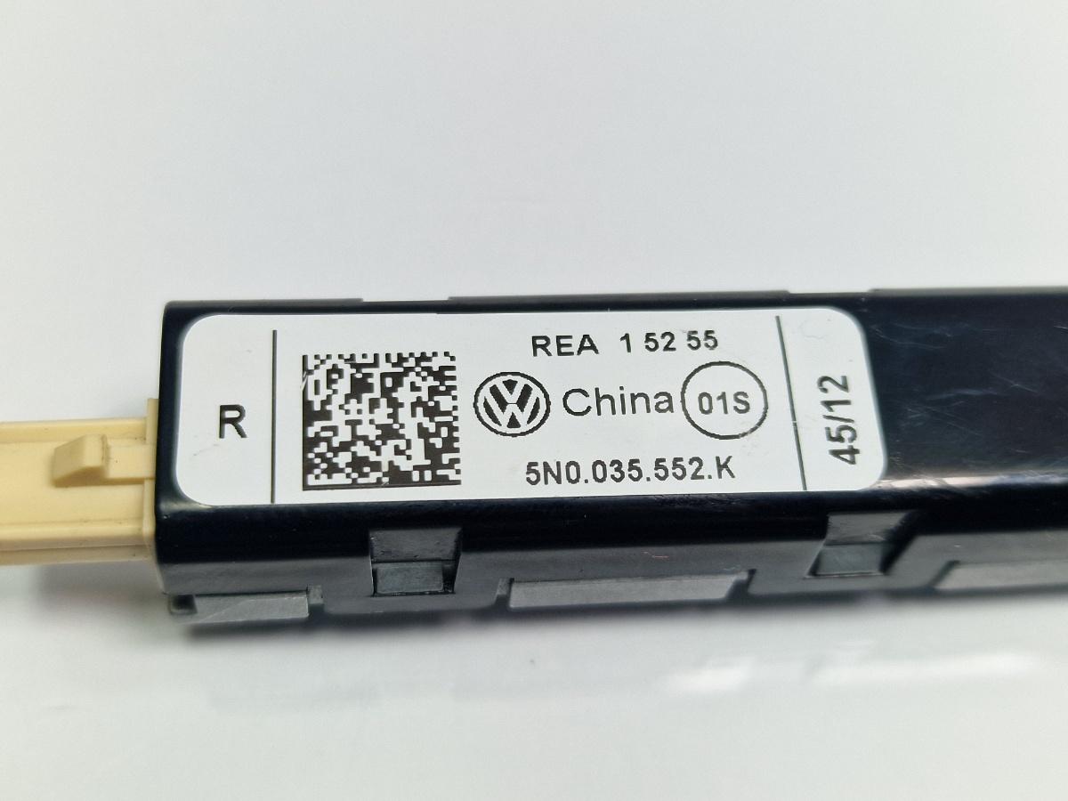 Amplificator antena VOLKSWAGEN TIGUAN 5N_ 2007 -> 2.0 TDI CBAB, CFFB 5N0035552K