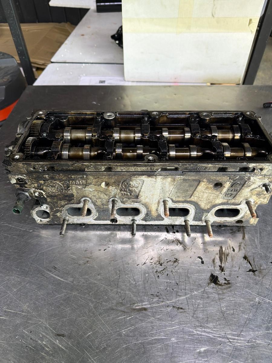 Chiulasa motor 2.0 TDI CGL , CGLB , CGLC , CGLD AUDI Q5 8RB 2010 - 2016