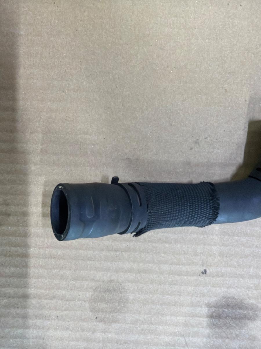 Furtun apa AUDI A6 IV Avant 4G5, C7, 4GD 2011 - 2018 2.0 TDI CSUD, DDCB 04L122157BE