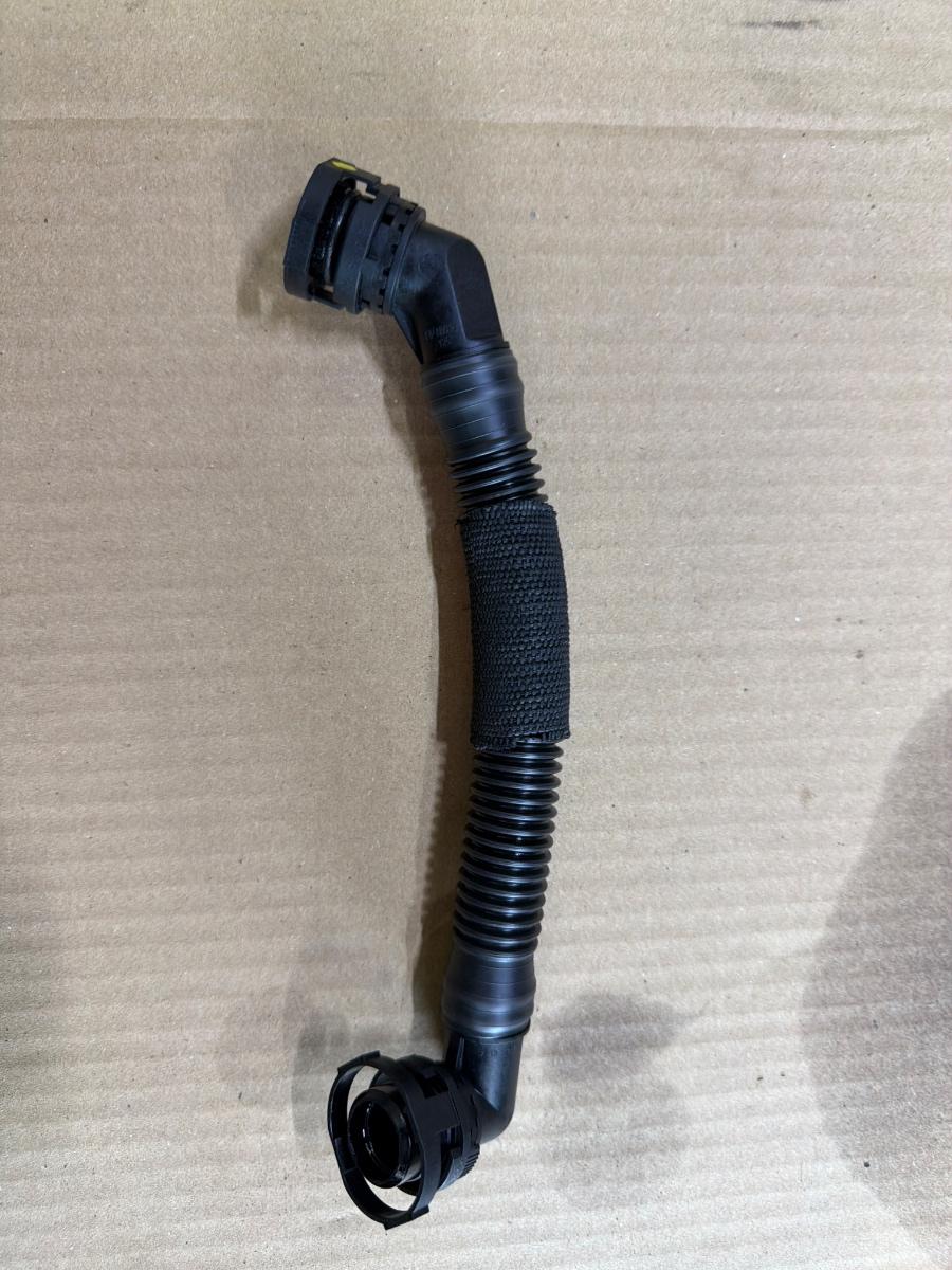 Conducta epurator AUDI A6 IV Avant 4G5, C7, 4GD 2011 - 2018 2.0 TDI CSUD, DDCB 04L103493F