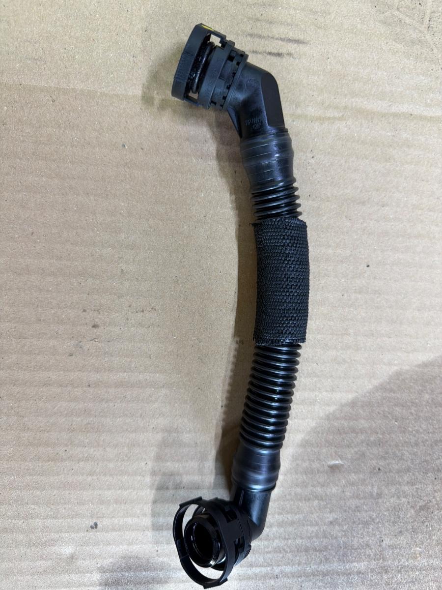 Conducta epurator AUDI A6 IV Avant 4G5, C7, 4GD 2011 - 2018 2.0 TDI CSUD, DDCB 04L103493F