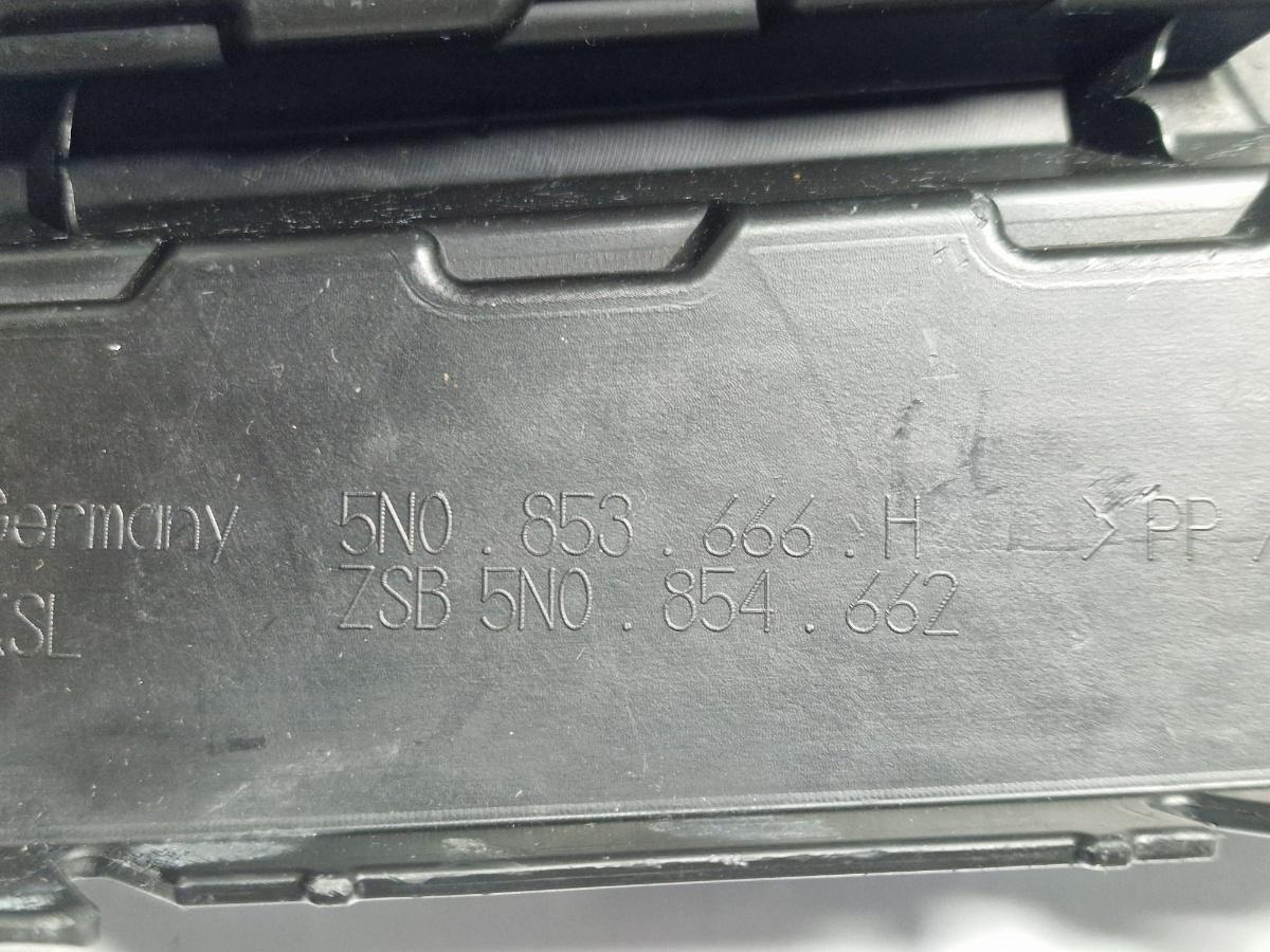 Grila proiector dreapta fata VOLKSWAGEN TIGUAN 5N_ 2007 -> 2.0 TDI CBAB, CFFB 5N0853666H
