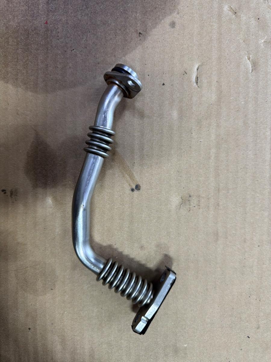Conducta retur ulei turbo AUDI A6 IV Avant 4G5, C7, 4GD 2011 - 2018 2.0 TDI CSUD, DDCB 04L145736H