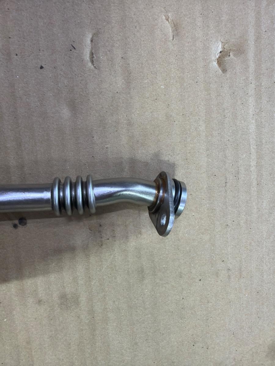 Conducta retur ulei turbo AUDI A6 IV Avant 4G5, C7, 4GD 2011 - 2018 2.0 TDI CSUD, DDCB 04L145736H