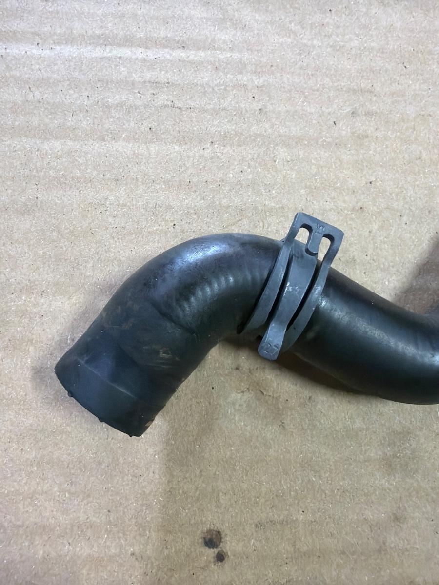 Furtun apa AUDI A6 IV Avant 4G5, C7, 4GD 2011 - 2018 2.0 TDI CSUD, DDCB 04l121157