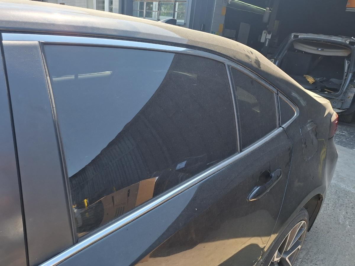 Geam portiera spate stanga TOYOTA COROLLA _E21_ 2021 1.8 Hybrid 2ZRFXE 72KW|98HP 2021