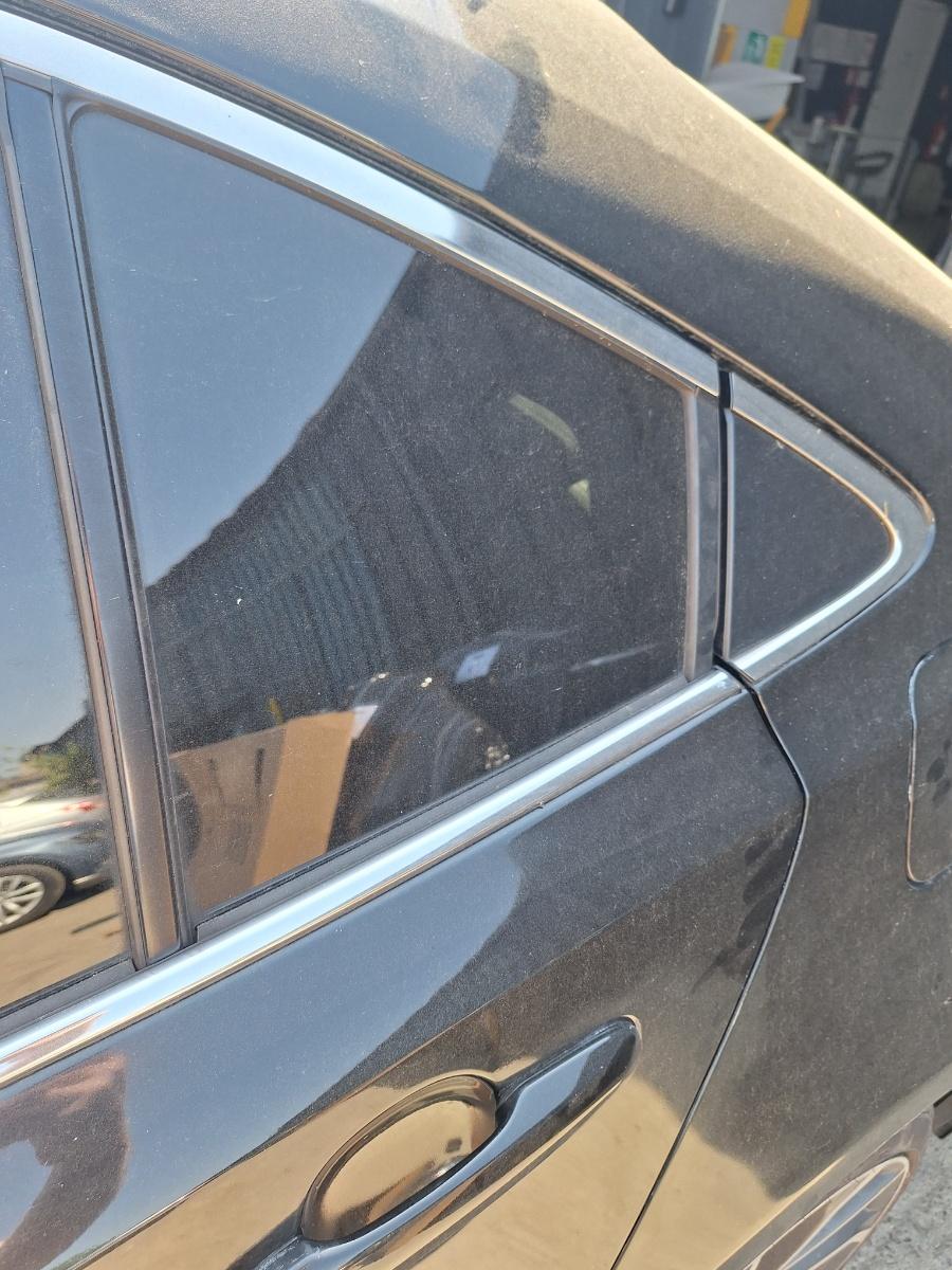 Geam portiera spate stanga TOYOTA COROLLA _E21_ 2018 -> 1.8 Hybrid 2ZR-FXE SISECAM 43R-00101 68189-02250