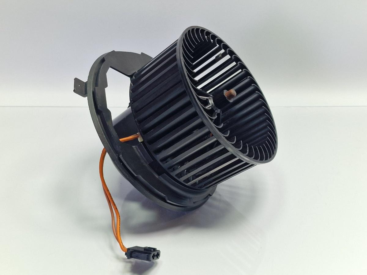 Ventilator aeroterma VOLKSWAGEN TIGUAN 5N_ 2007 -> 2.0 TDI CBAB, CFFB 3C1820015T