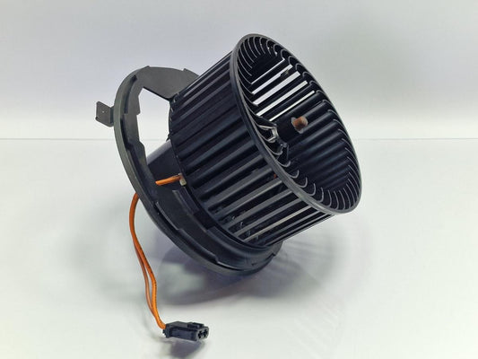 Ventilator aeroterma VOLKSWAGEN TIGUAN 5N_ 2007 -> 2.0 TDI CBAB, CFFB 3C1820015T