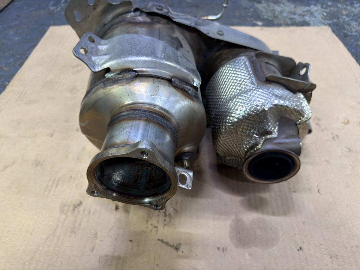 Filtru particule catalizator AUDI A6 IV Avant 4G5, C7, 4GD 2011 - 2018 2.0 TDI CSUD, DDCB 04L131670S 04L131765BP