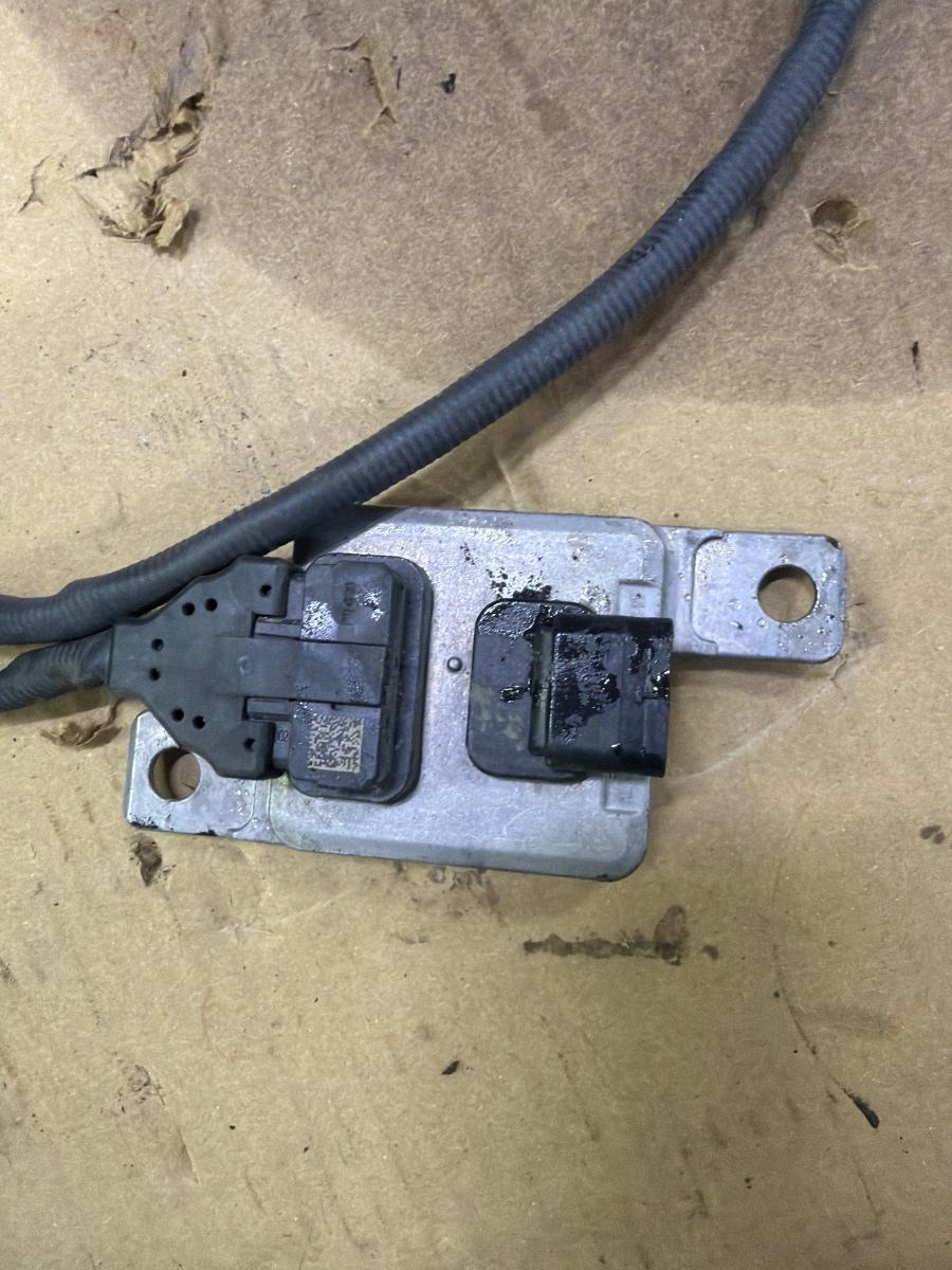 Senzor NOx AUDI A6 IV Avant 4G5, C7, 4GD 2011 - 2018 2.0 TDI CSUD, DDCB 8K0907807T