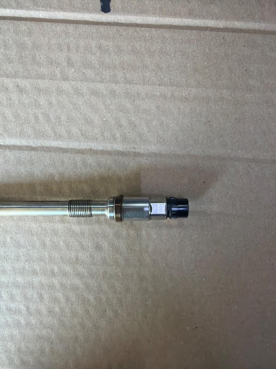 Bujie incandescenta NR3 AUDI A6 IV Avant 4G5, C7, 4GD 2011 - 2018 2.0 TDI CSUD, DDCB 03L905061H