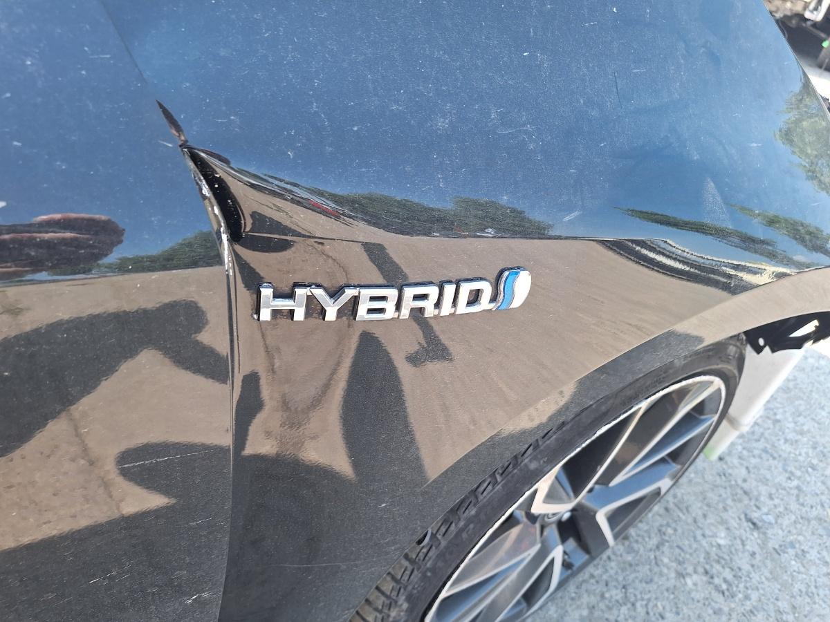 Sigla / Emblema dreapta fata TOYOTA COROLLA _E21_ 2021 1.8 Hybrid 2ZRFXE 72KW|98HP 2021
