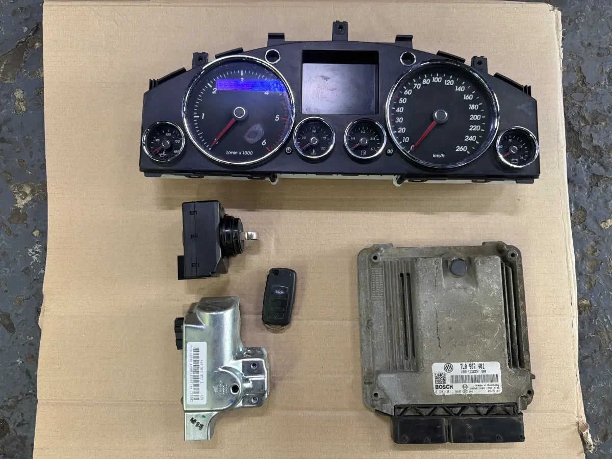 Kit de pornire 3.0 V6 TDI BKS VOLKSWAGEN TOUAREG 7LA, 7L6, 7L7 2002 - 2013 0281011960 7L0907401