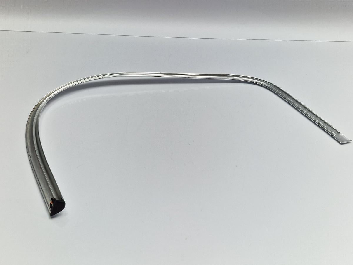 Ornament geam stanga spate VOLKSWAGEN TIGUAN 5N_ 2007 -> 2.0 TDI CBAB, CFFB 5N0853345A