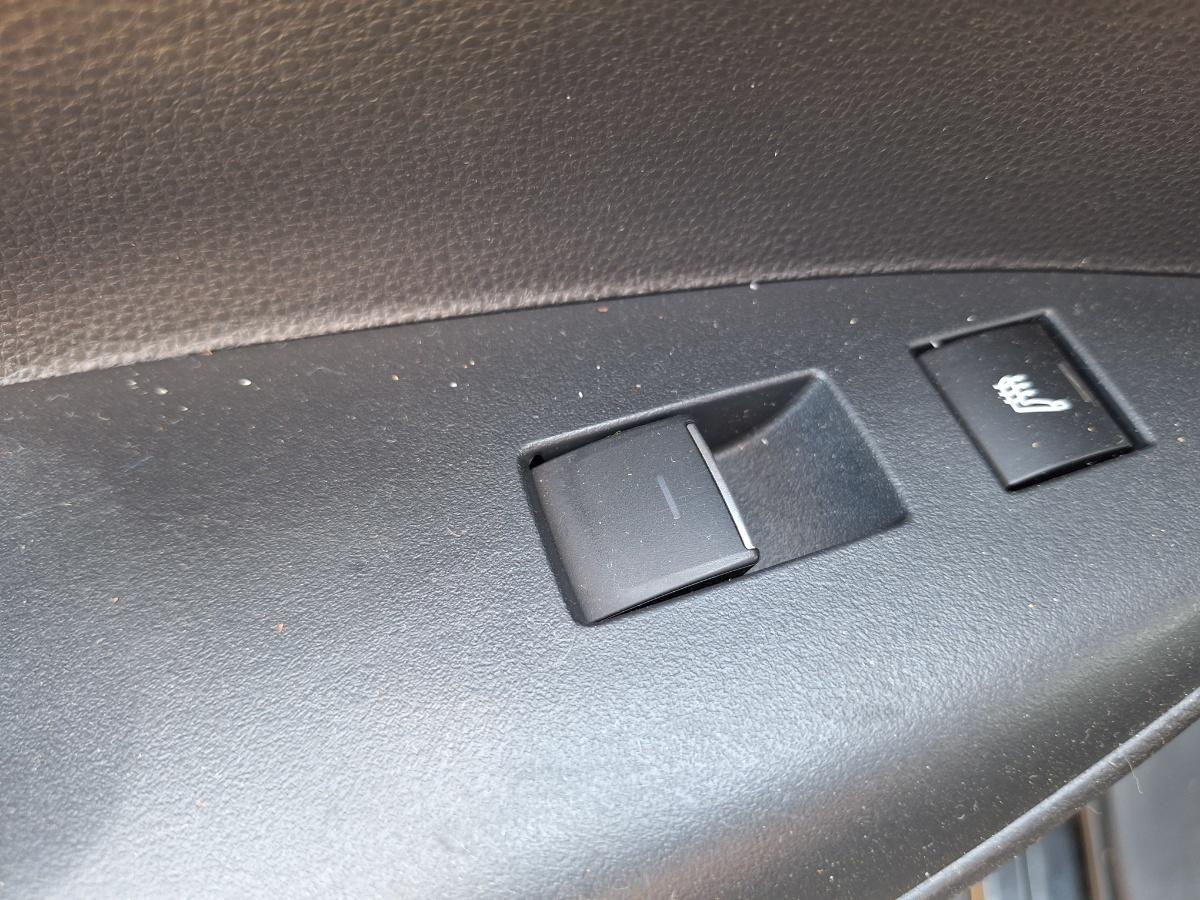 Comutator geam pivotant stanga spate TOYOTA COROLLA _E21_ 2021 1.8 Hybrid 2ZRFXE 72KW|98HP 2021
