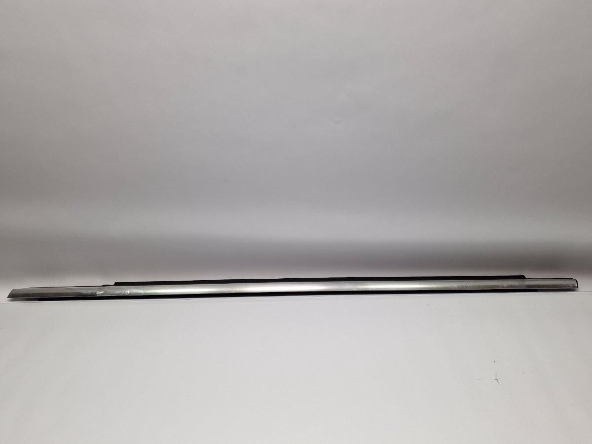 Perie geam usa stanga fata VOLKSWAGEN TIGUAN 5N_ 2007 -> 2.0 TDI CBAB, CFFB 5N0837475E