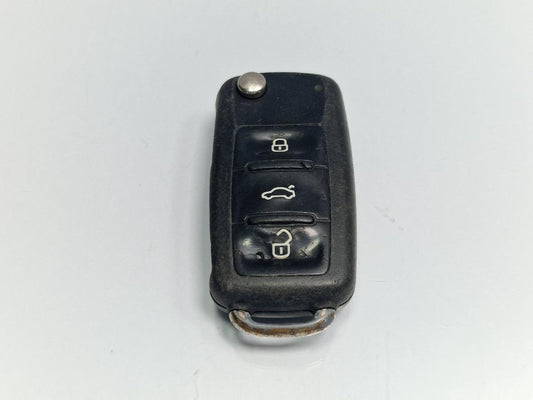 Telecomanda 434MHz VOLKSWAGEN TIGUAN 5N_ 2007 -> 2.0 TDI CBAB, CFFB HELLA 5K0837202AD