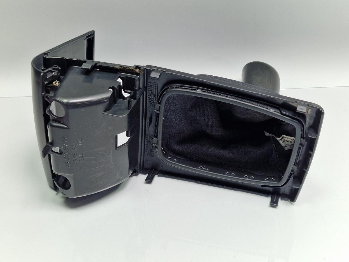 Nuca/manson schimbator de viteze din piele SKODA FABIA Combi 6Y5 2000 - 2007 1.2 AZQ, BME 6Y0711113H