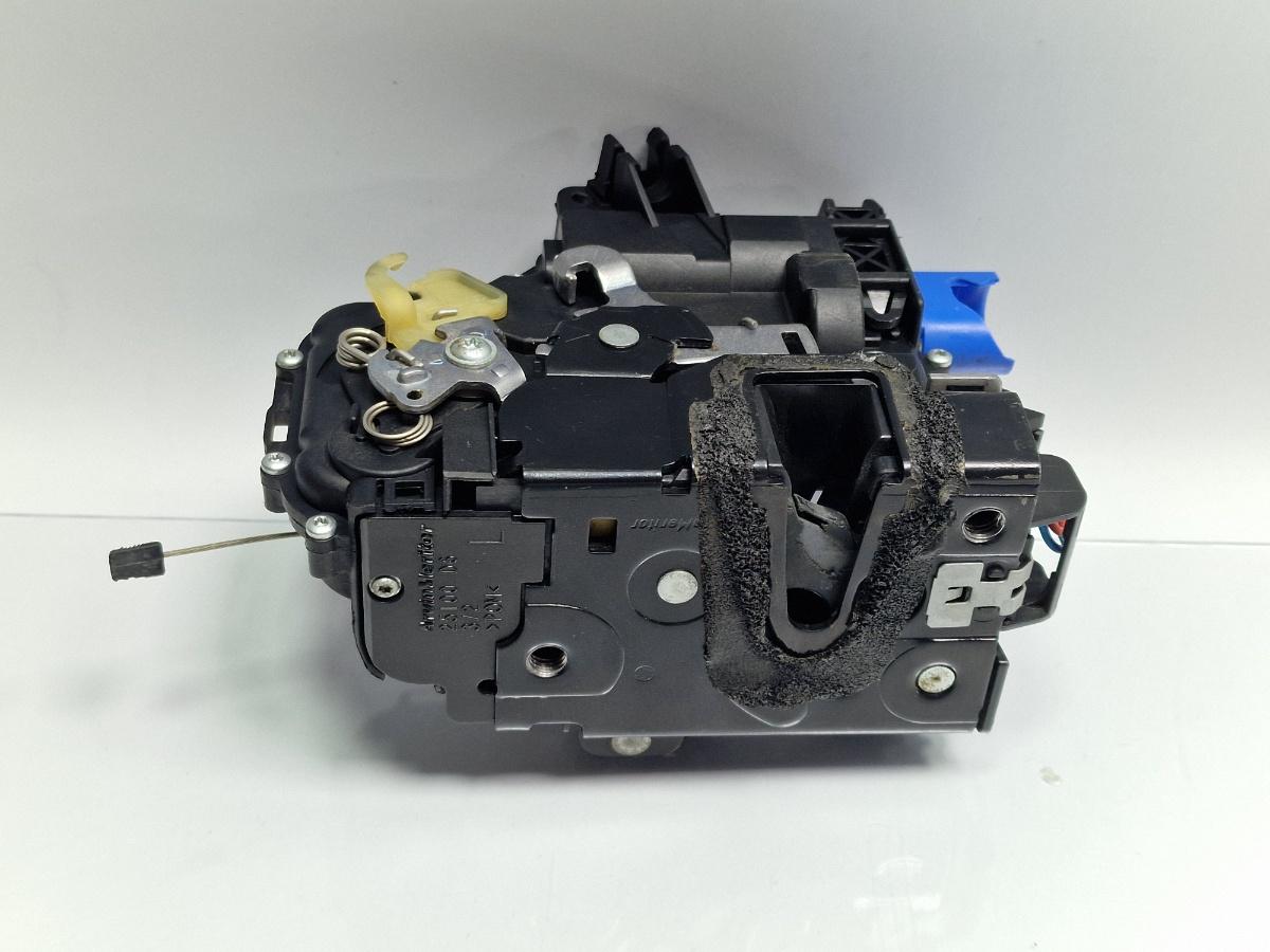 Broasca usa stanga fata SKODA FABIA Combi 6Y5 2000 - 2007 1.2 AZQ, BME 3B1837015AQ