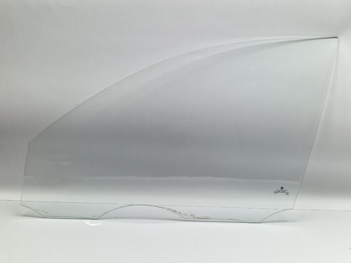 Geam usa transparent stanga fata SKODA FABIA Combi 6Y5 2000 - 2007 1.2 AZQ, BME SAINT-GOBAIN 43R-00351 6Y0845201
