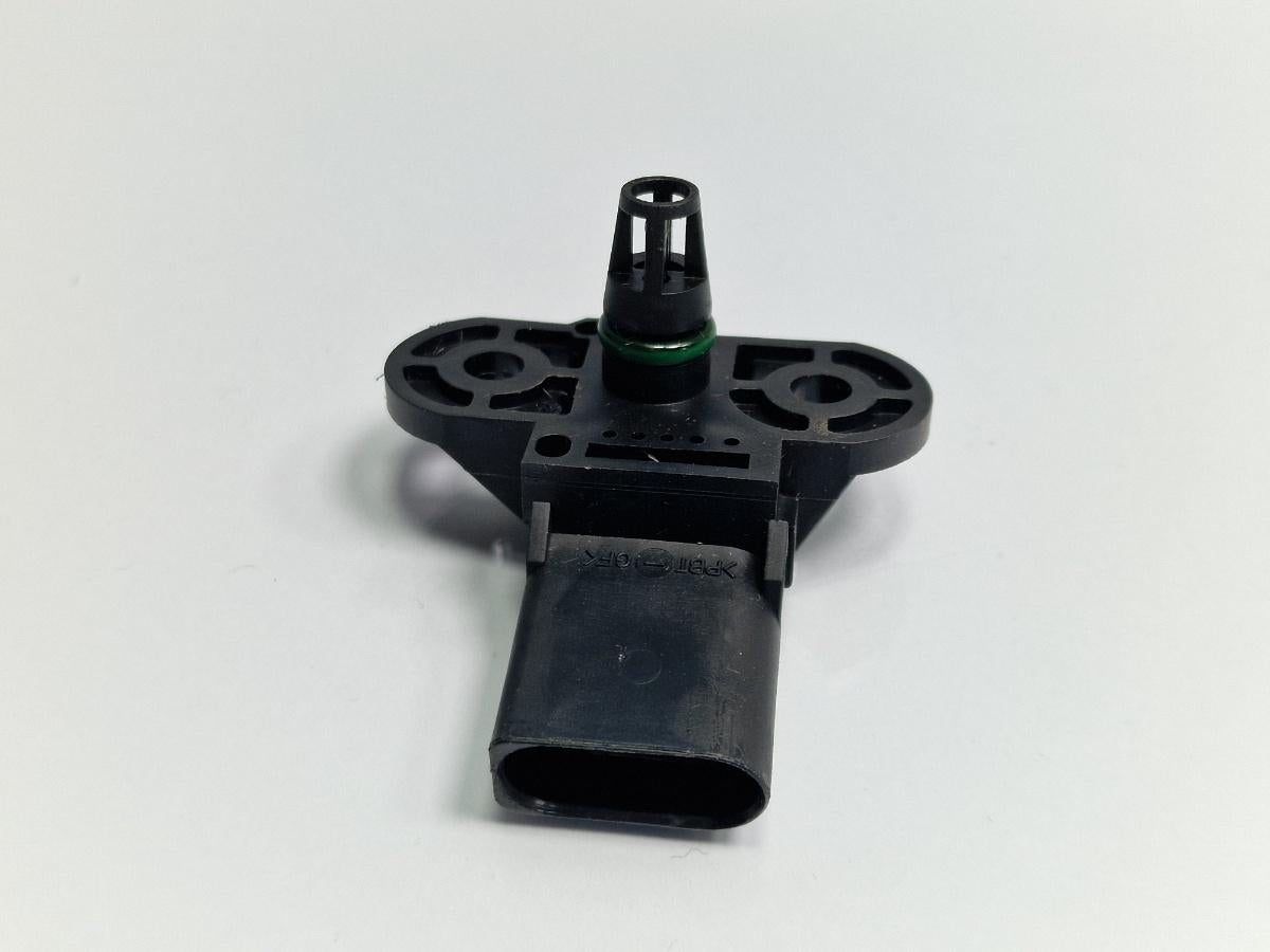 Senzor presiune gaze SKODA FABIA Combi 6Y5 2000 - 2007 1.2 AZQ, BME BOSCH 0 261 230 031 06B906051