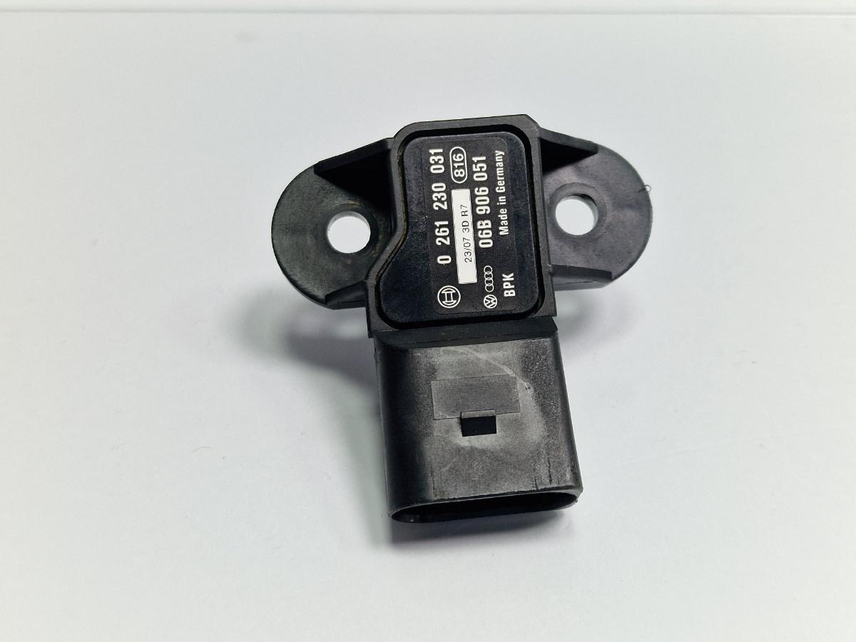 Senzor presiune gaze SKODA FABIA Combi 6Y5 2000 - 2007 1.2 AZQ, BME BOSCH 0 261 230 031 06B906051