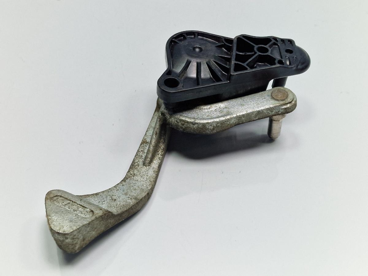 Levier timonerie SKODA FABIA Combi 6Y5 2000 - 2007 1.2 AZQ, BME 6Q0711046N