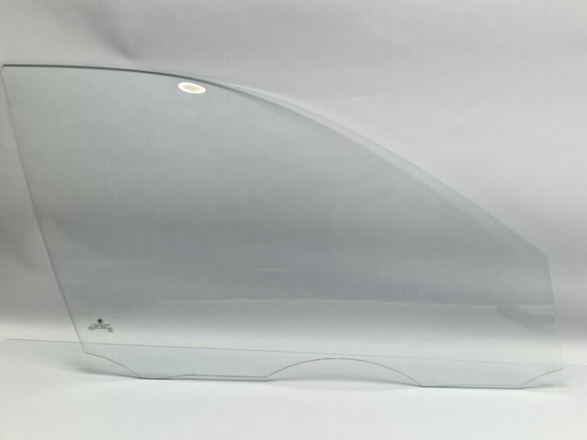 Geam usa transparent dreapta fata SKODA FABIA Combi 6Y5 2000 - 2007 1.2 AZQ, BME SAINT-GOBAIN 43R-0351 6Y0845202