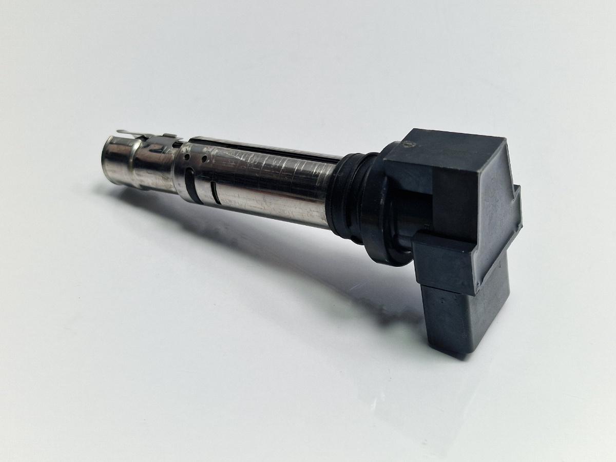 Bobina inductie SKODA FABIA Combi 6Y5 2000 - 2007 1.2 AZQ, BME NGK U5002 036905715F