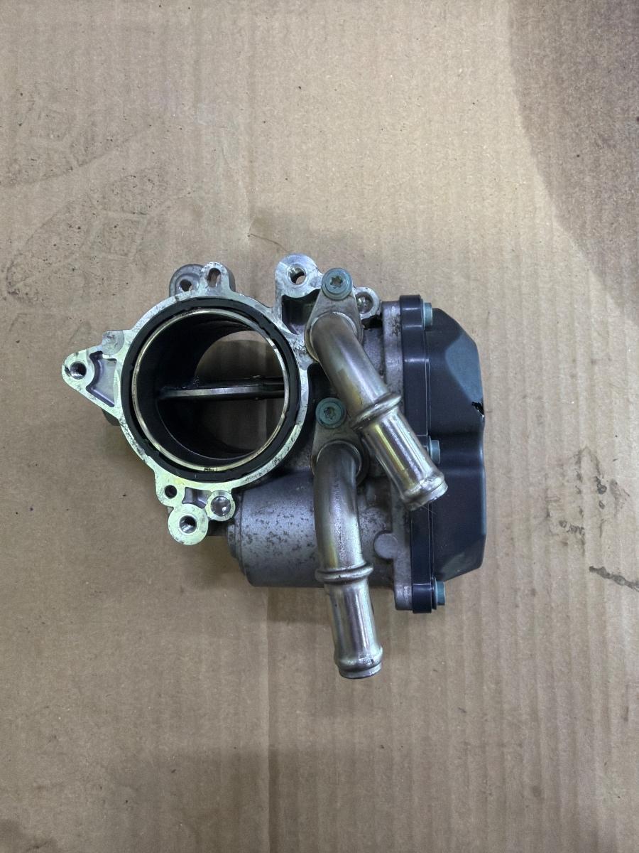 Clapeta de acceleratie AUDI A6 IV Avant 4G5, C7, 4GD 2011 - 2018 2.0 TDI CSUD, DDCB 04L128063T
