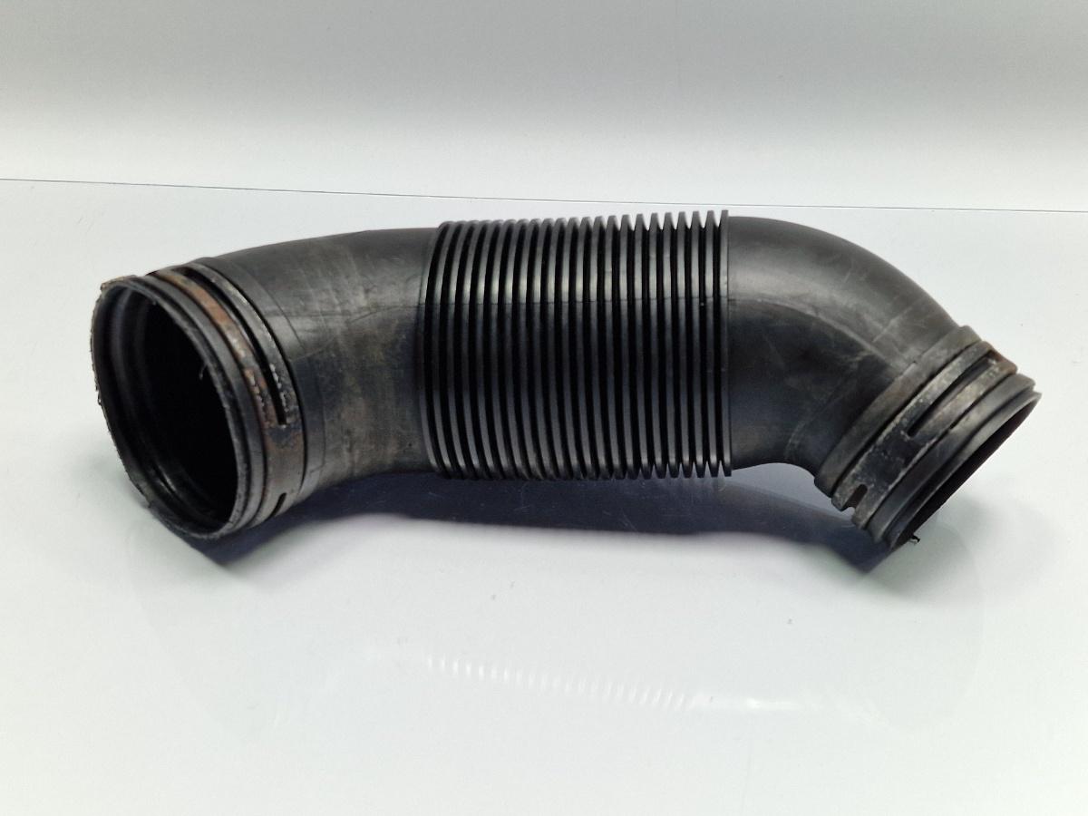 Furtun admisie aer turbo VOLKSWAGEN SHARAN 7M8, 7M9, 7M6 1995 - 2010 1.9 TDI AUY, BVK 7M3129654A
