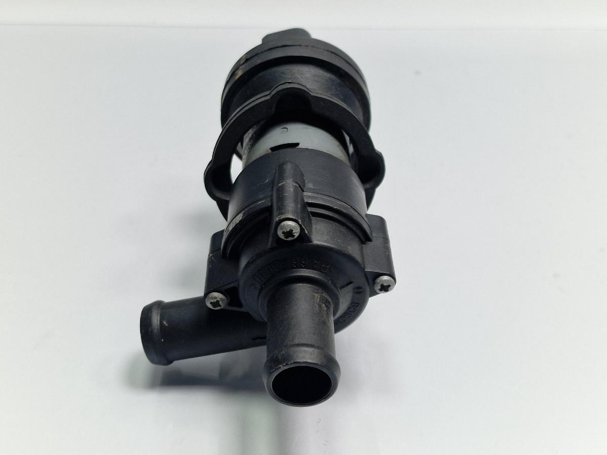 Pompa apa auxiliara VOLKSWAGEN SHARAN 7M8, 7M9, 7M6 1995 - 2010 1.9 TDI AUY, BVK BOSCH 0 392 020 073 3D0965561D